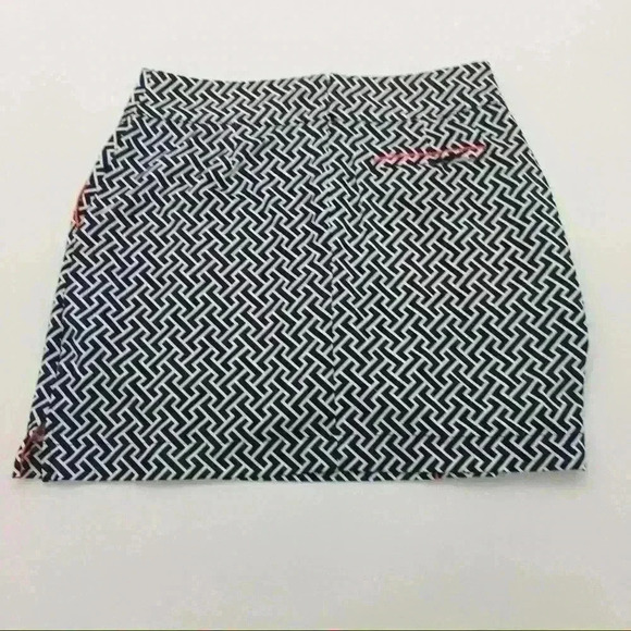 Fairway and Greene Skirt Black & White Size 4 - Picture 3 of 10